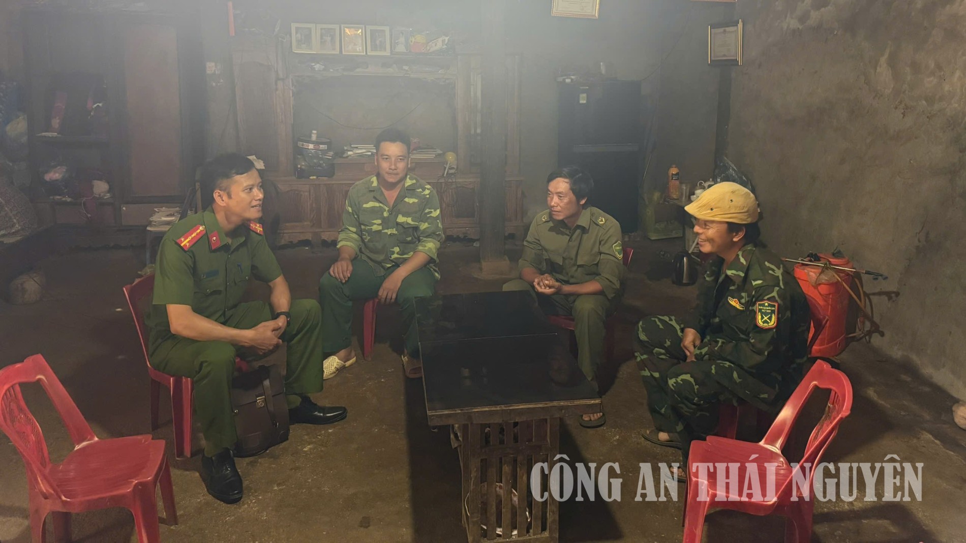 Công an xã Hiệp Lực bám cơ sở, nắm chắc tình hình địa bàn