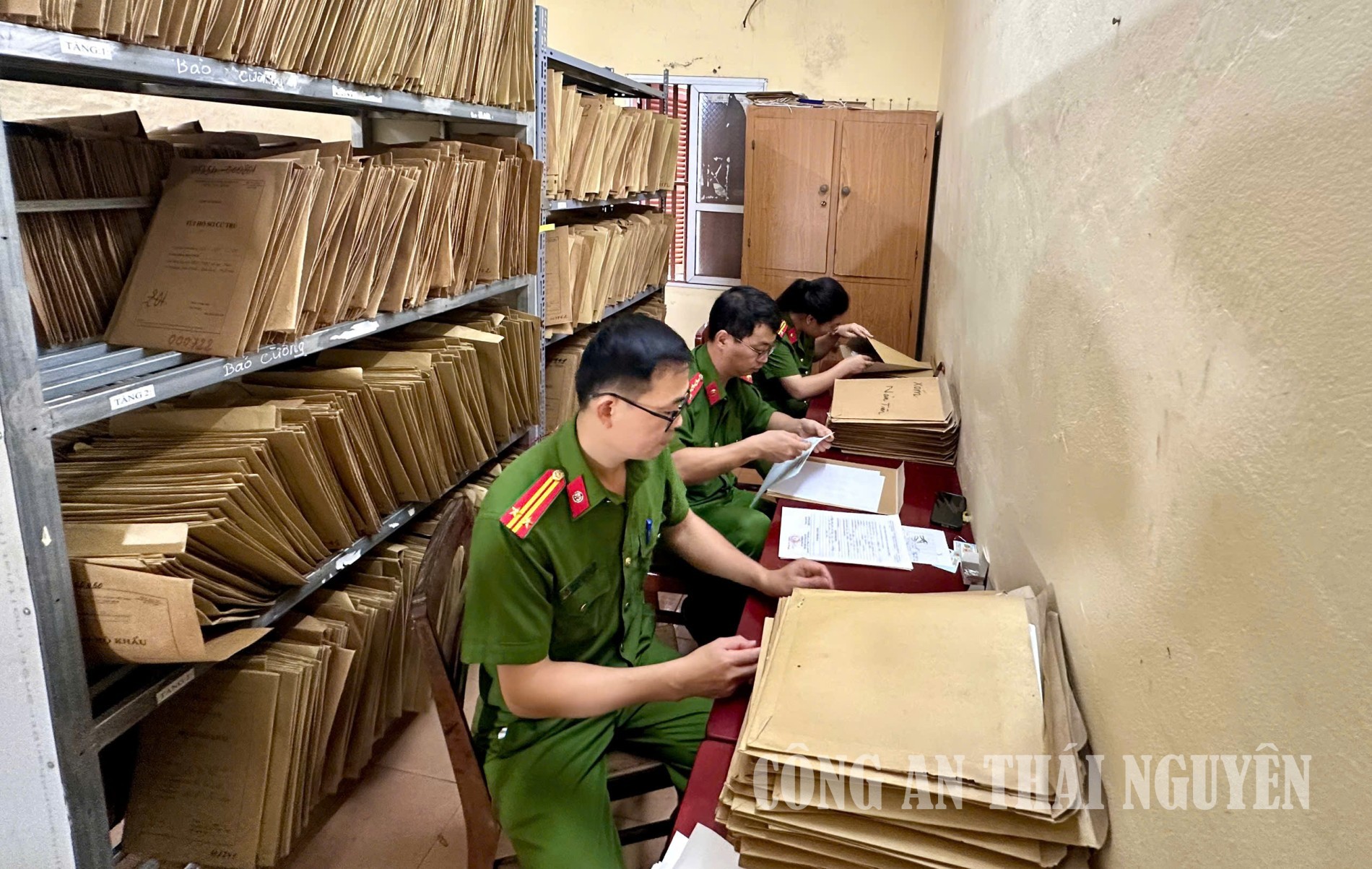 Ảnh Công an xã Định Hóa triển khai công tác số hóa hồ sơ, tài liệu về cư trú