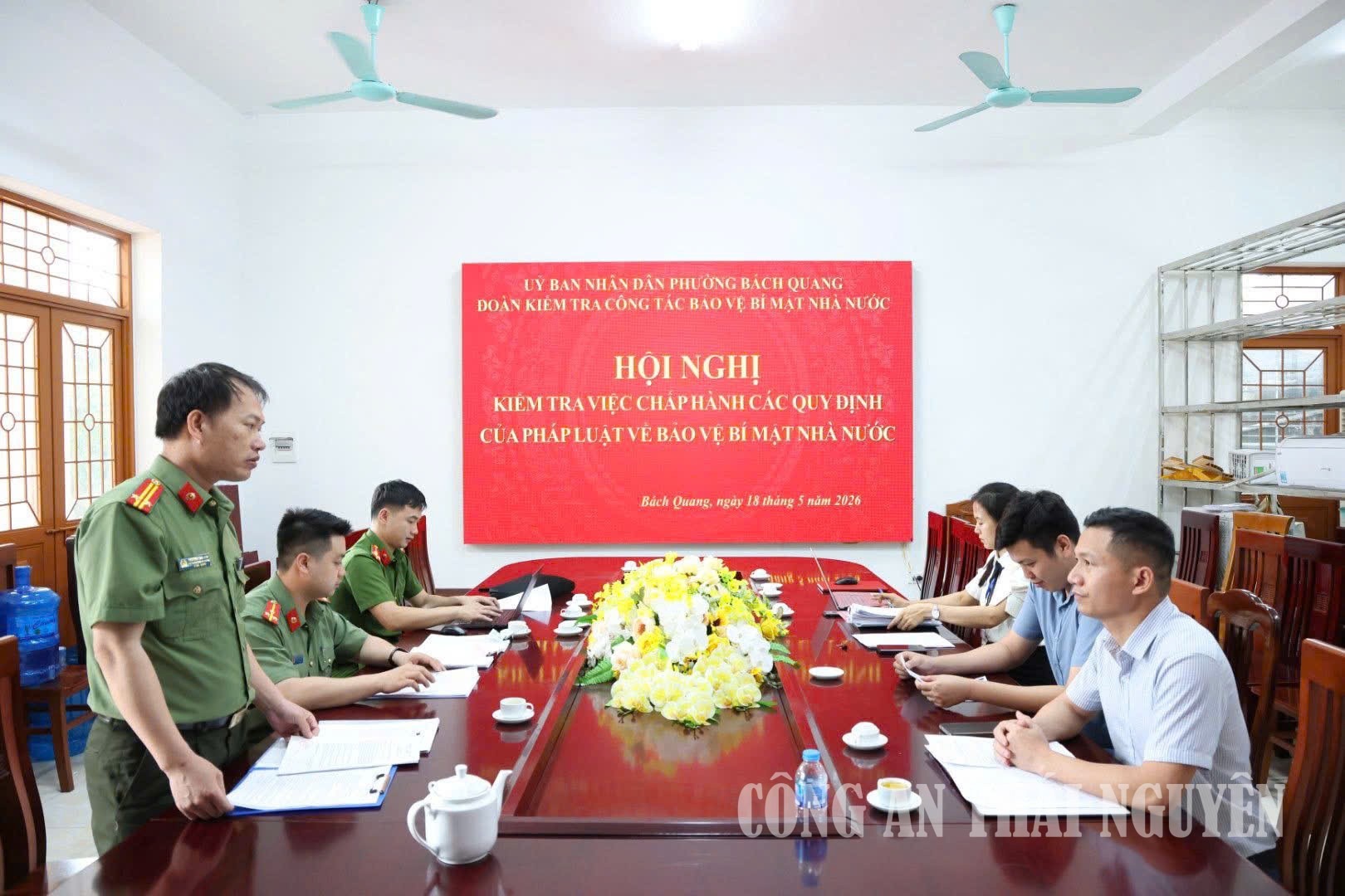 Bách quang bí mật NN