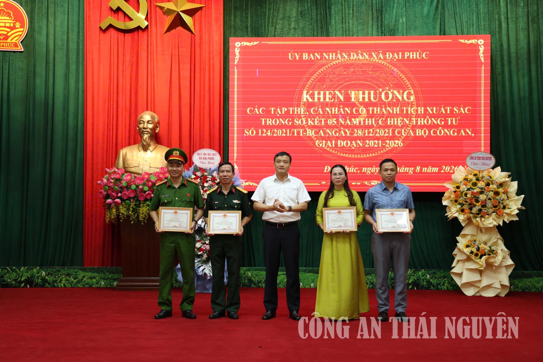 DAI PHUC 14 8 NGAY HOI TOAN DAN 2