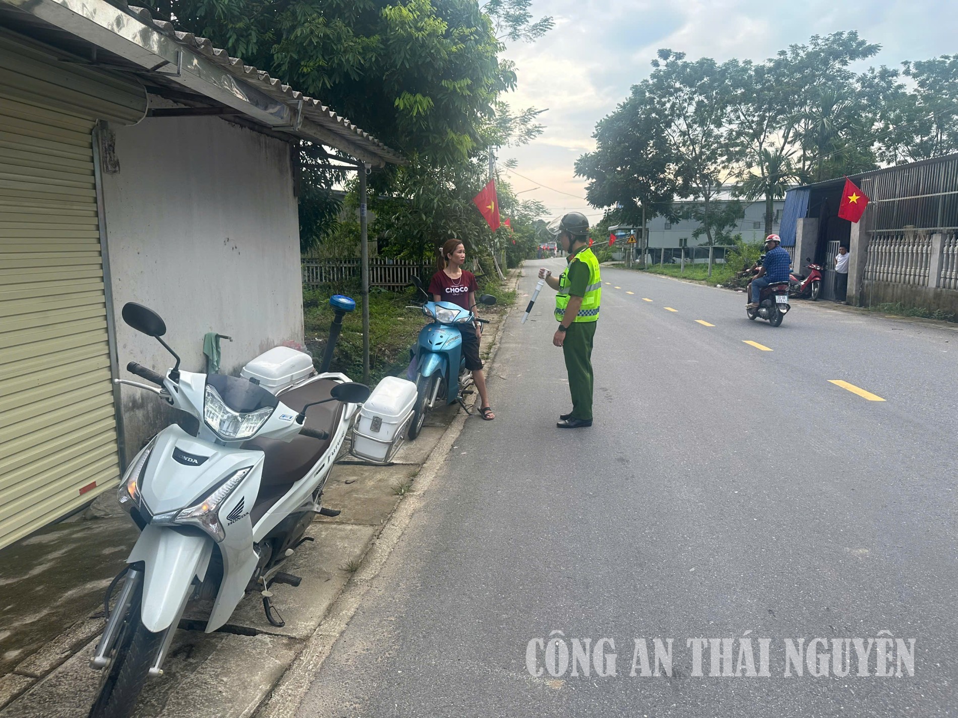 lLa Bằng TTKS