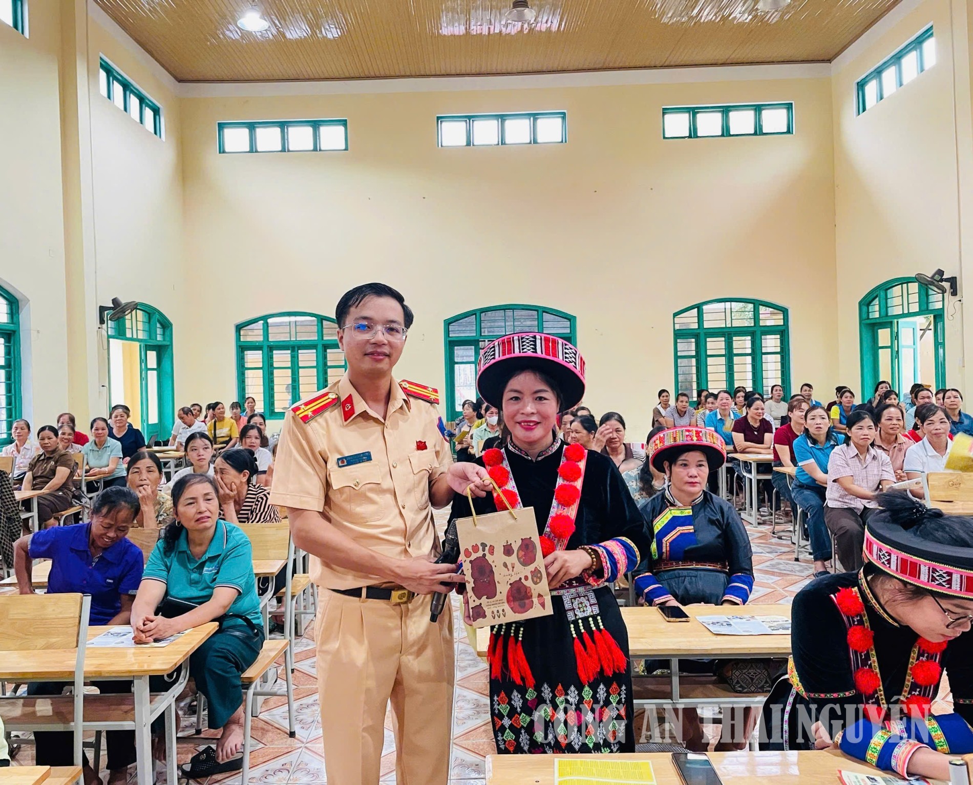 PC08 Hội LHPN