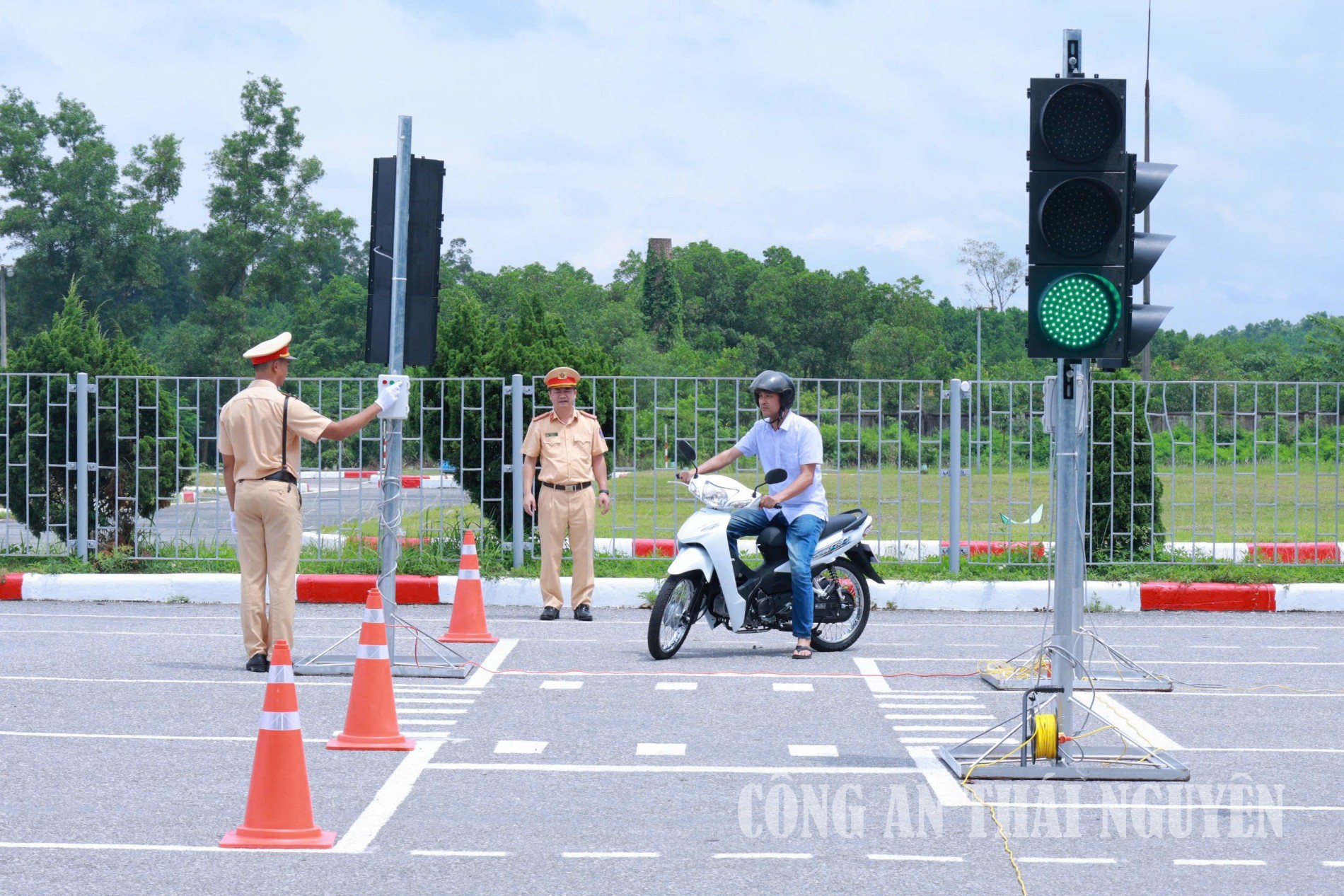 PC08 tập huấn sở GD
