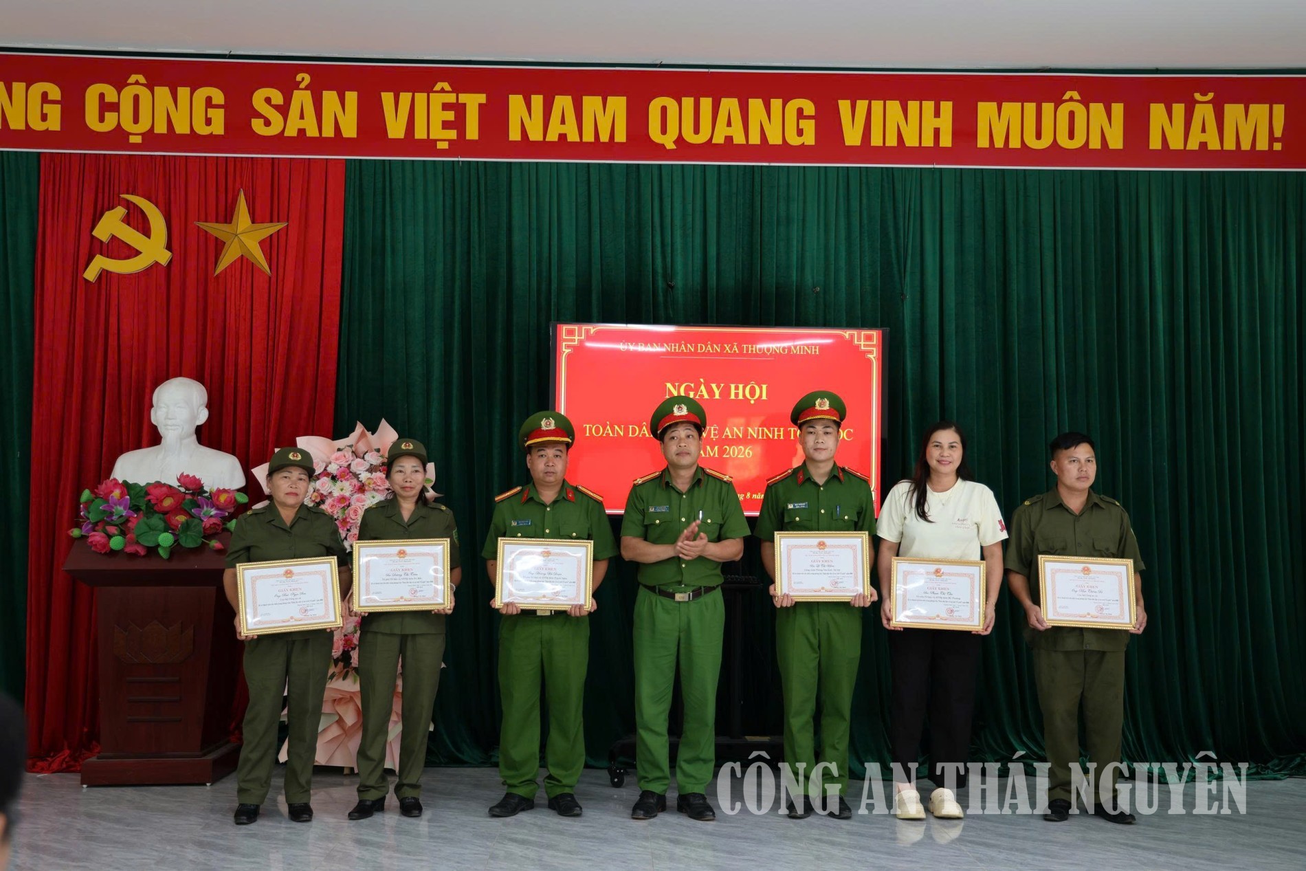 THUONG MINH 16 8 NGAY HOI 2