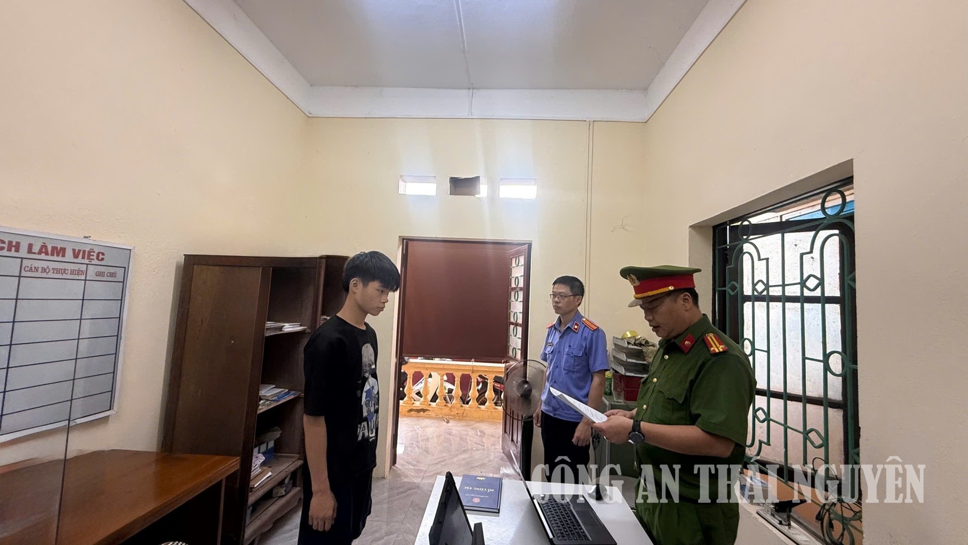 Trấn Phú khởi tố đt trộm tsan