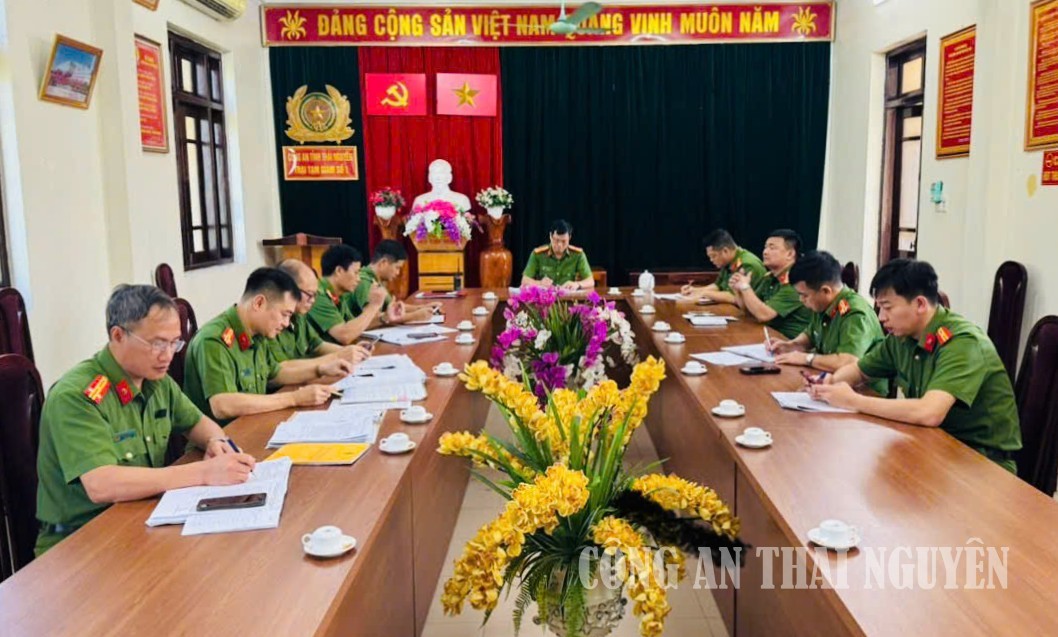 Hội đồng xếp loại chấp hành án phạt tù họp xếp loại chấp hành án phạt tù quý III năm 2026