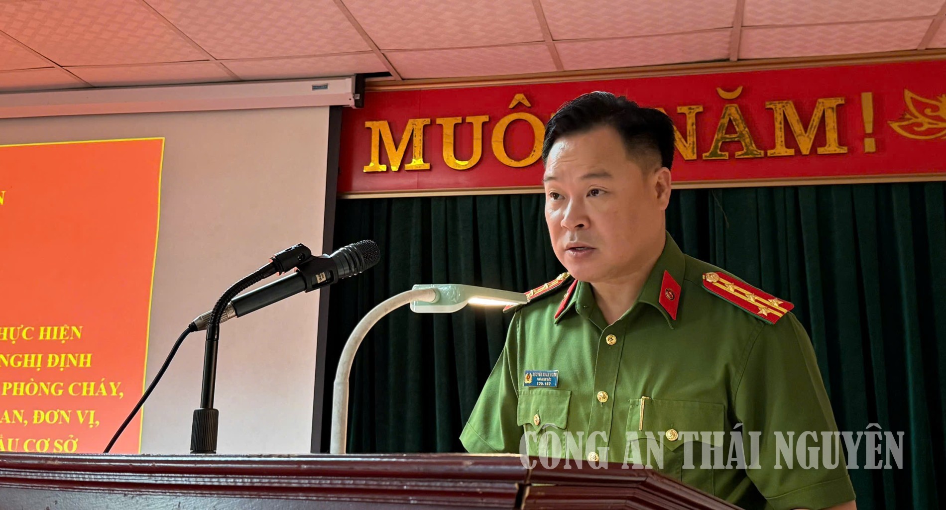 Đại tá Nguyễn Xuân Hùng