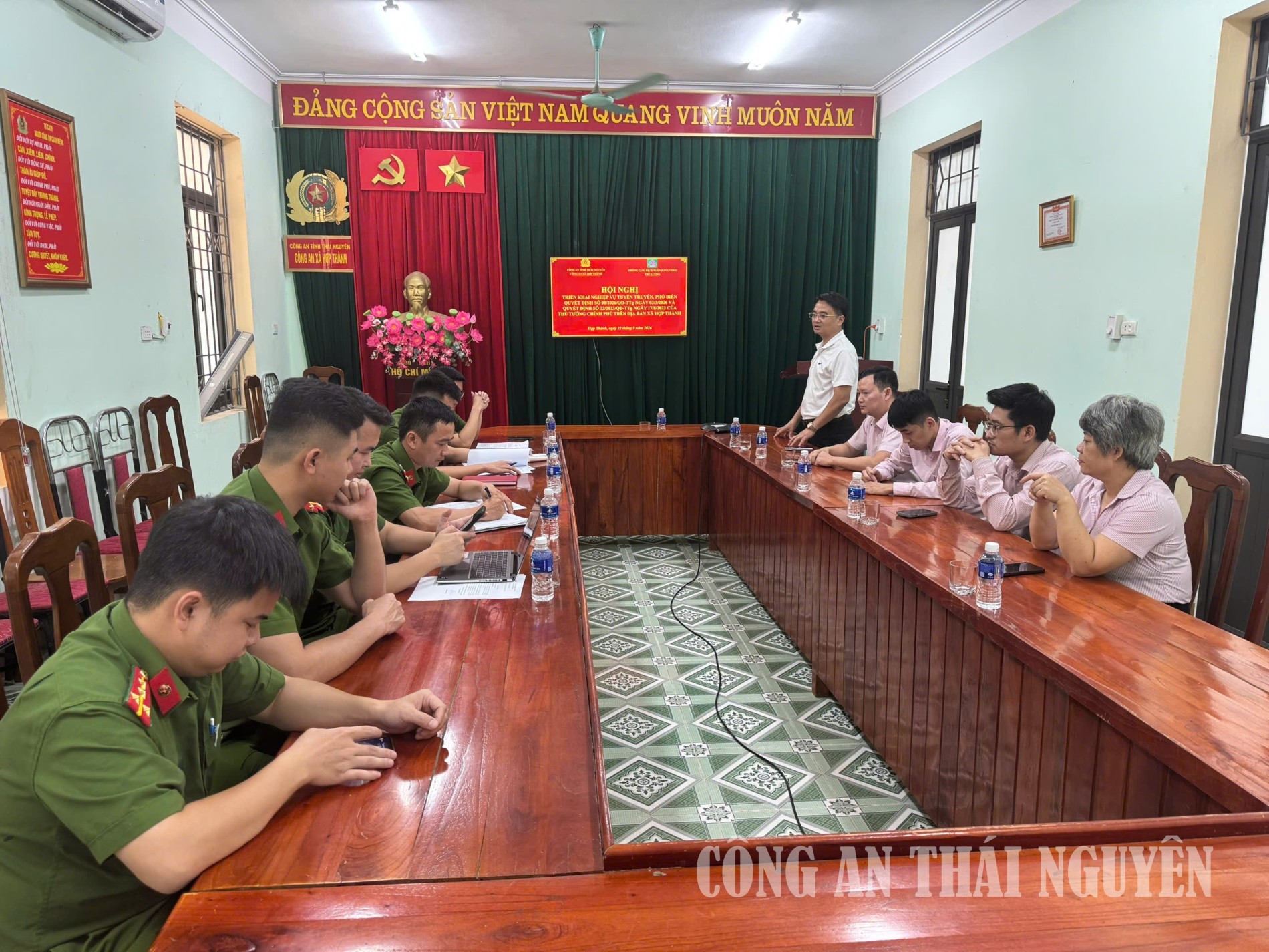 Phối hợp tuyên truyền chính sách tín dụng, hỗ trợ tái hoà nhập cộng đồng.