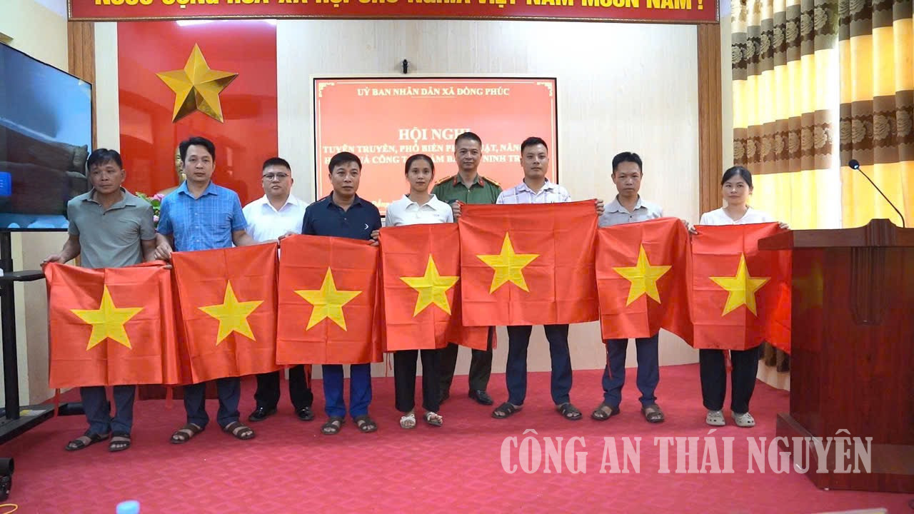 Phòng An ninh nội địa tuyên truyền, bồi dưỡng kiến thức pháp luật về dân tộc, tôn giáo tại xã Đồng Phúc
