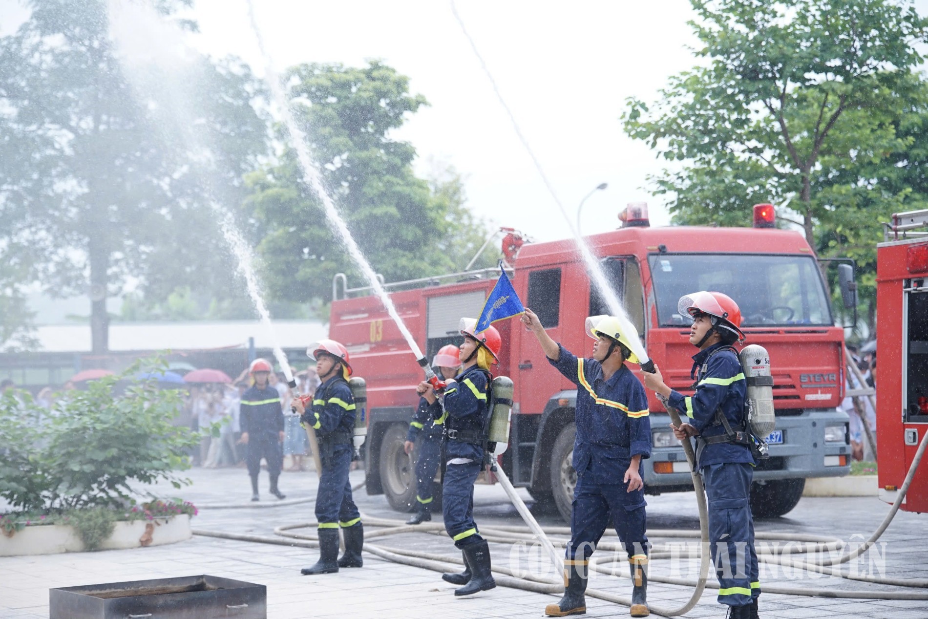 Trên 3.000 học sinh được tuyên truyền, trải nghiệm phòng cháy, chữa cháy, cứu nạn, cứu hộ
