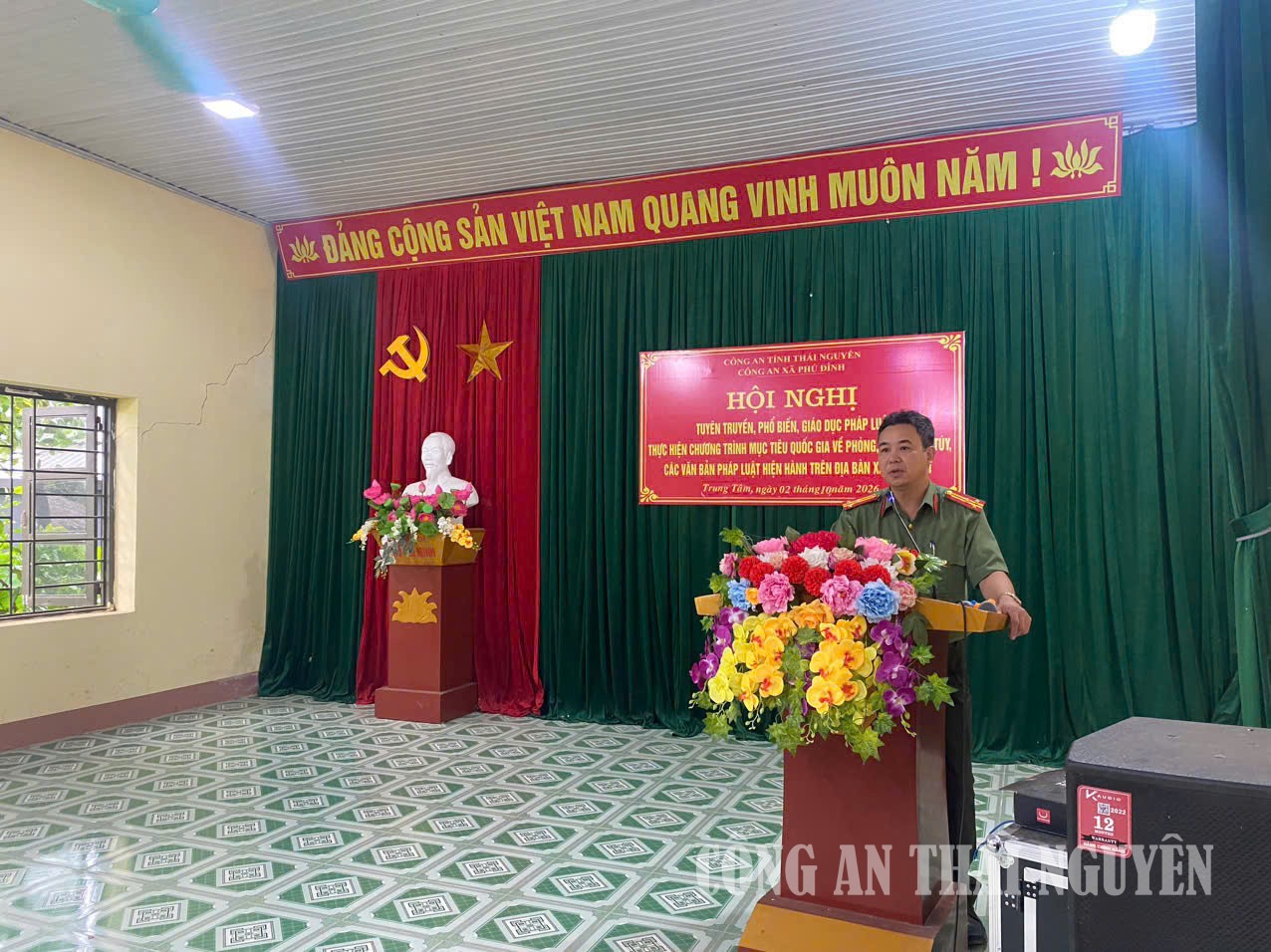 Đ/c Thượng tá Triệu Xuân Hiếu – Phó trưởng phòng An ninh Chính trị nội bộ tuyên truyền;