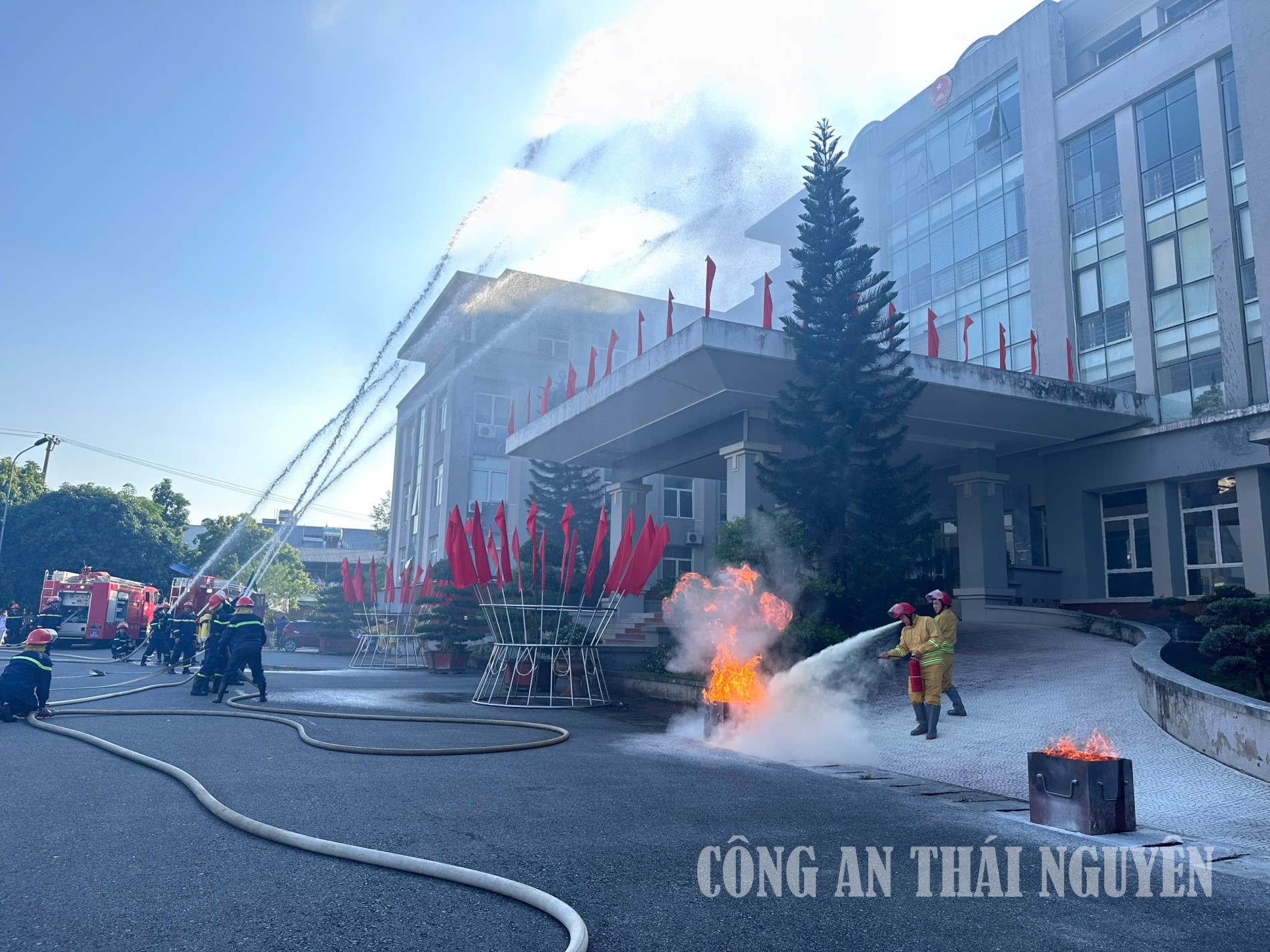 30 09 2026 PC07 thực tập phương án chữa cháy, CNCH tại phường Bắc Kạn