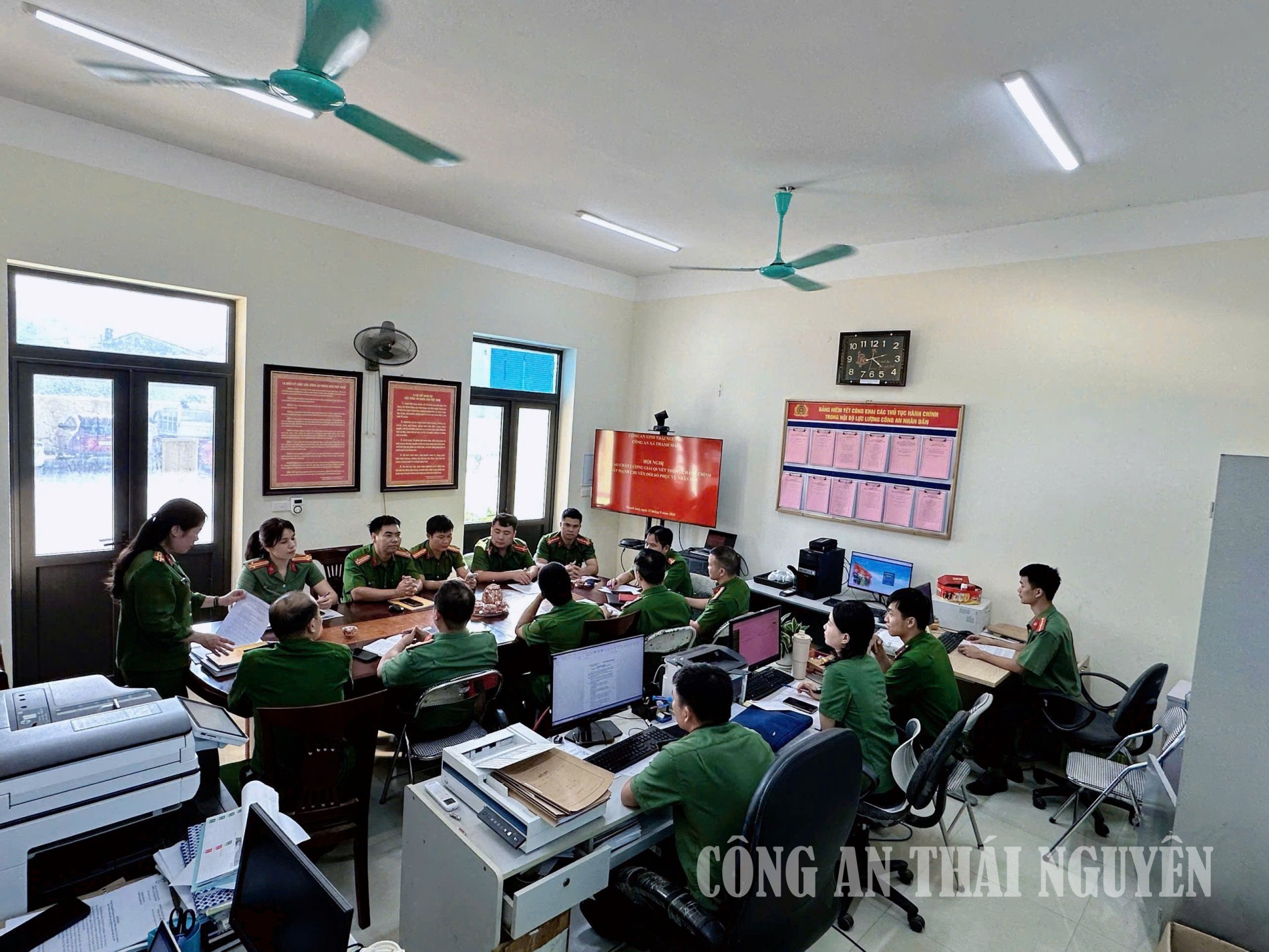 Công an xã Thanh Mai hưởng ứng ngày hội đổi mới sáng tạo và ngày chuyển đổi số quốc gia năm 2026