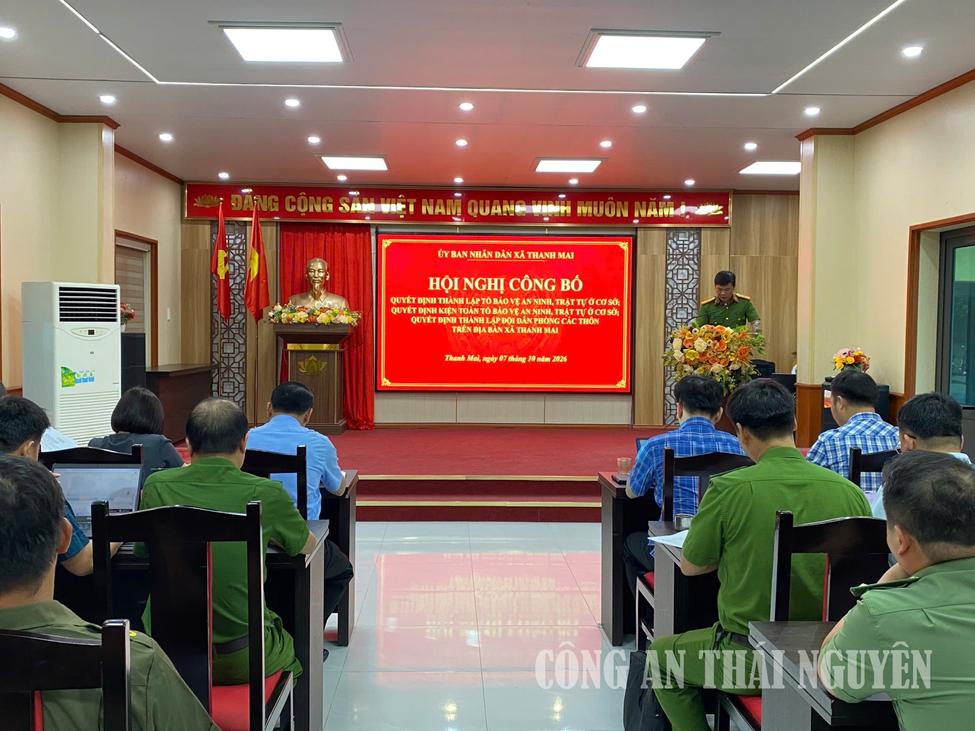 Toàn cảnh hội nghị