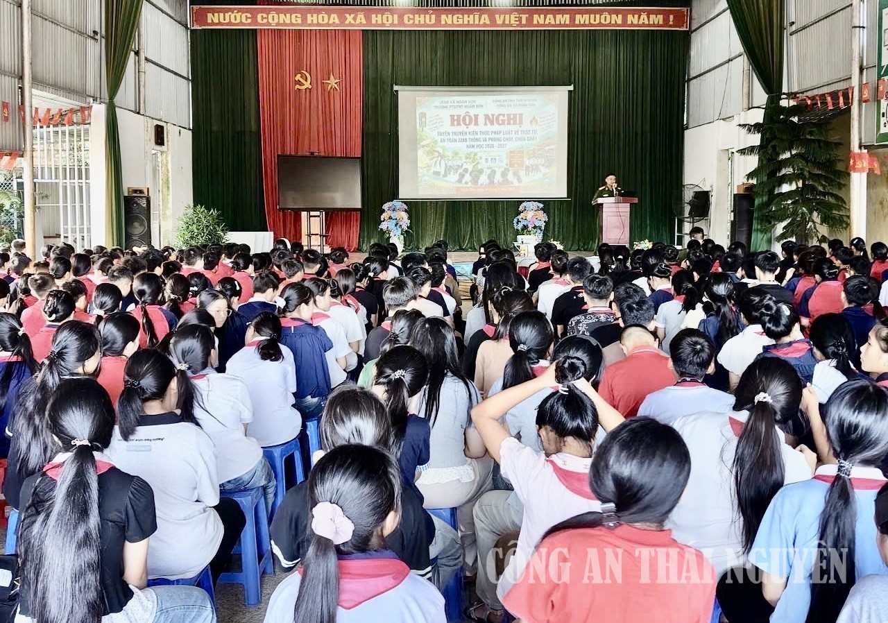 anh 1 cax ngan son 2