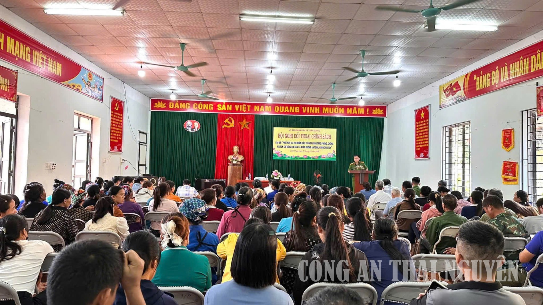 Hội nghị đối thoại