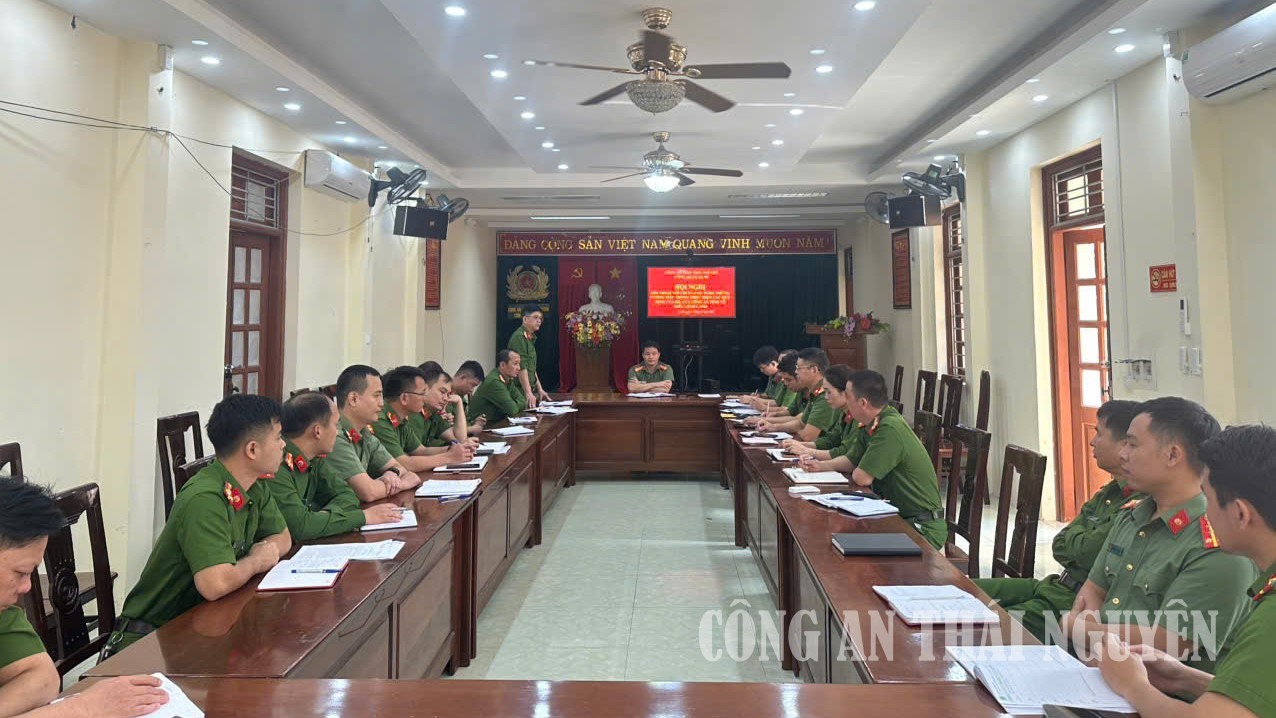Toàn cảnh hội nghị đối thoại