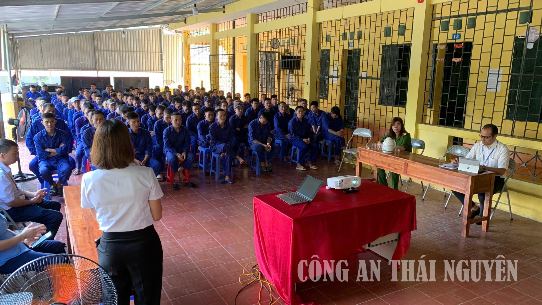 Học viên Cơ sở cai nghiện ma túy số 2 tham gia hội nghị tư vấn việc làm, định hướng nghề nghiệp