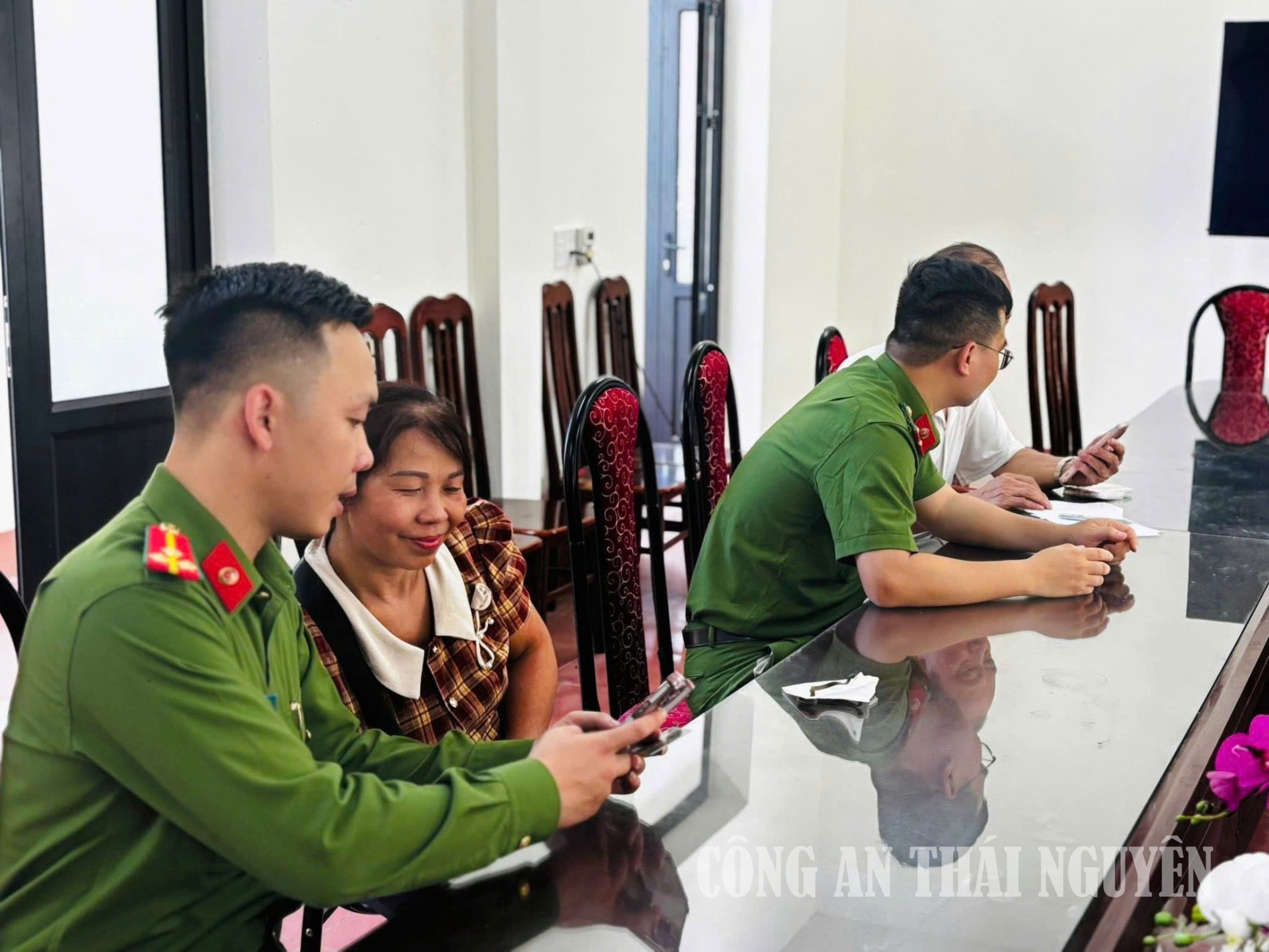 BY ảnh 2 bài viết kiểm tra cư trú NNN