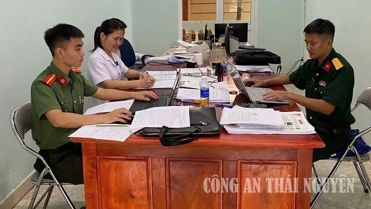 Khám sơ tuyển thực hiện nghĩa vụ quân sự và nghĩa vụ tham gia Công an nhân dân
